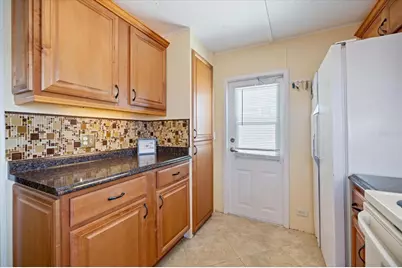 251 Southwinds Drive, Sarasota, FL 34231 - Photo 9