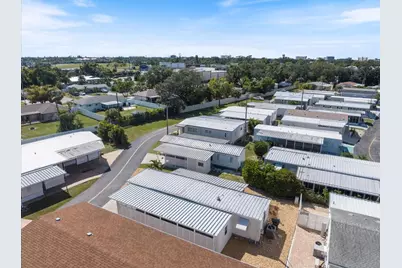 251 Southwinds Drive, Sarasota, FL 34231 - Photo 19