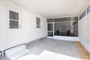 251 Southwinds Dr, Sarasota, FL 34231 - Photo 29