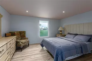 295 Annapolis Ln, Rotonda West, FL 33947 - Photo 11