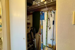 3927 Lake Bayshore Dr, Bradenton, FL 34205 - Photo 35