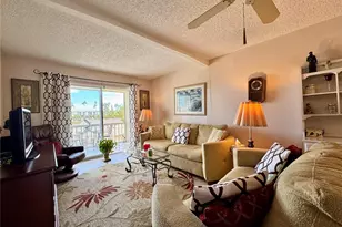 3927 Lake Bayshore Dr, Bradenton, FL 34205 - Photo 9