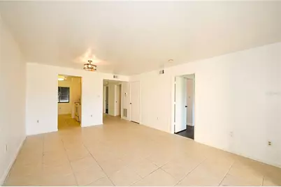 4625 Longwater Chase #113, Sarasota, FL 34235 - Photo 5