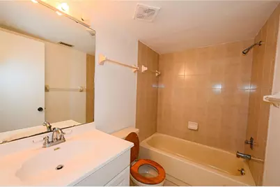 4625 Longwater Chase #113, Sarasota, FL 34235 - Photo 17