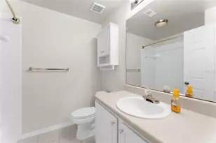 5001 Baraldi Cir, Sarasota, FL 34235 - Photo 15