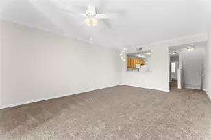 5001 Baraldi Cir, Sarasota, FL 34235 - Photo 7