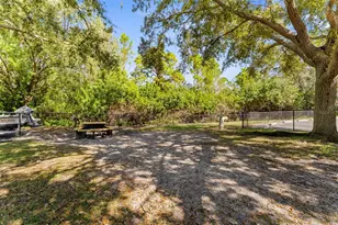 5001 Baraldi Cir, Sarasota, FL 34235 - Photo 25