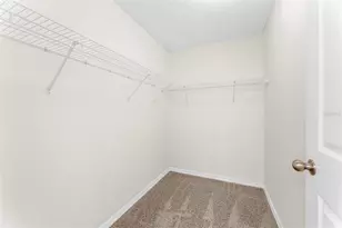 5001 Baraldi Cir, Sarasota, FL 34235 - Photo 19