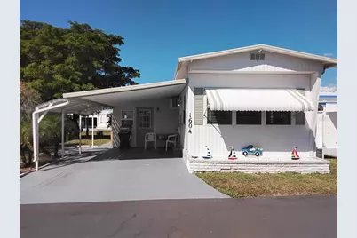 1604 27th Avenue W, Bradenton, FL 34205 - Photo 1