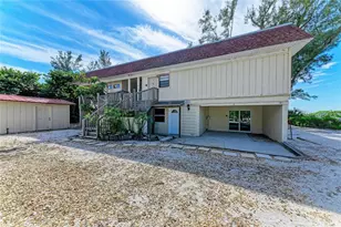 101 73rd St, Holmes Beach, FL 34217 - Photo 9