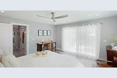 2713 Avenue C, Holmes Beach, FL 34217 - Photo 15