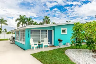 2713 Avenue C, Holmes Beach, FL 34217 - Photo 31