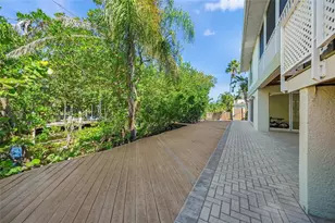 569 Juan Anasco Dr, Longboat Key, FL 34228 - Photo 51