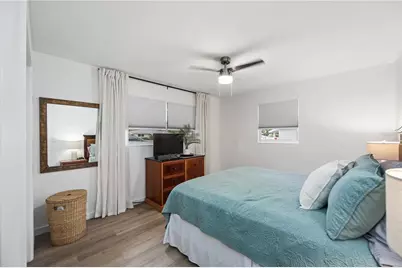 3613 Belmont Boulevard, Sarasota, FL 34232 - Photo 15