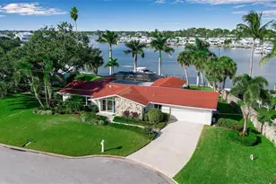 318 Nassau St N, Venice, FL 34285 - Photo 1