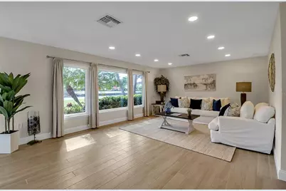 318 Nassau Street N, Venice, FL 34285 - Photo 7