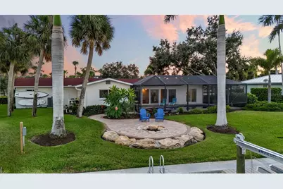 318 Nassau Street N, Venice, FL 34285 - Photo 37