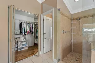 6423 Drewrys Bluff, Bradenton, FL 34203 - Photo 17