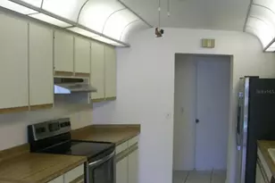 1649 Georgetowne Blvd, Sarasota, FL 34232 - Photo 5