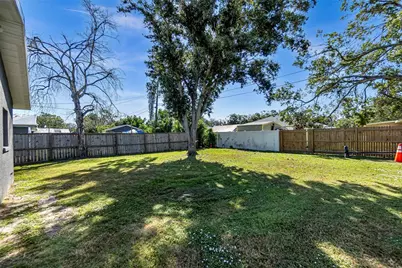 2701 13th Street W, Palmetto, FL 34221 - Photo 25