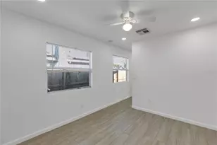 2701 13th St W, Palmetto, FL 34221 - Photo 21