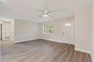 3331 Woodmont Dr, Sarasota, FL 34232 - Photo 7