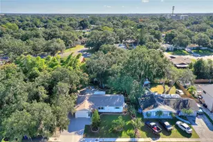 3331 Woodmont Dr, Sarasota, FL 34232 - Photo 3