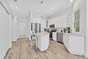 9238 13th Ave Cir NW, Bradenton, FL 34209 - Photo 13