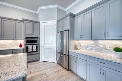 7760 Grande Shores Drive, Sarasota, FL 34240 - Photo 7