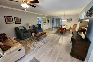 2805 49th St E, Palmetto, FL 34221 - Photo 9