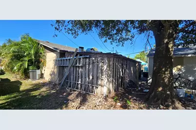 5803 9th Street Court E, Bradenton, FL 34203 - Photo 13