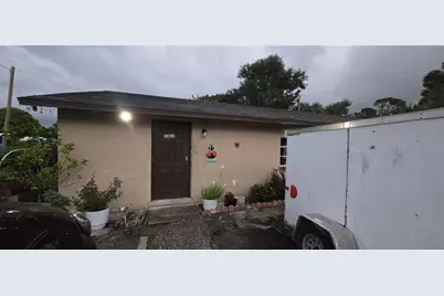 5803 9th Street Court E, Bradenton, FL 34203 - Photo 1