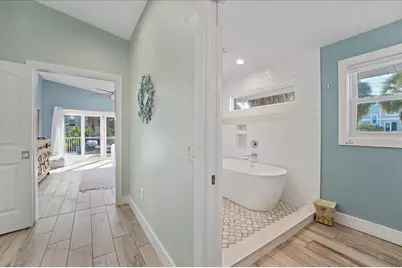 111 Cedar Avenue, Anna Maria, FL 34216 - Photo 33