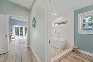 111 Cedar Ave, Anna Maria, FL 34216 - Photo 33