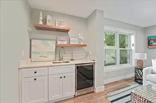 111 Cedar Ave, Anna Maria, FL 34216 - Photo 9