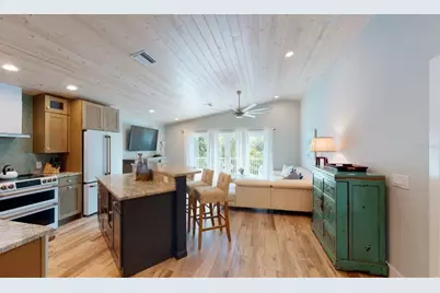 111 Cedar Avenue, Anna Maria, FL 34216 - Photo 17