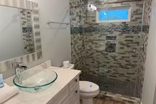 111 Cedar Ave, Anna Maria, FL 34216 - Photo 43