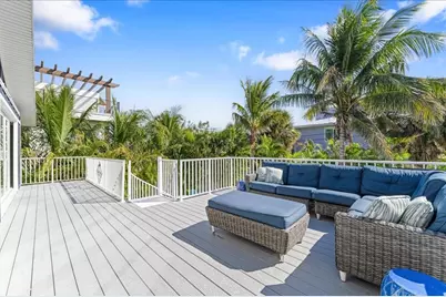 111 Cedar Avenue, Anna Maria, FL 34216 - Photo 43