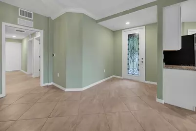 6025 Worsham Lane #101, Bradenton, FL 34211 - Photo 7