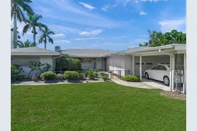 1386 Tangier Way, Sarasota, FL 34239 - Photo 11