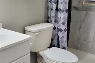 4464 17th St W, Bradenton, FL 34207 - Photo 7