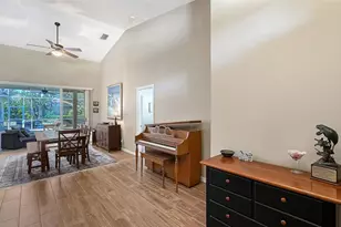 9011 Misty Creek Dr, Sarasota, FL 34241 - Photo 13