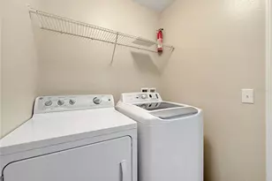 8623 Andalucia Field Dr, Temple Terrace, FL 33637 - Photo 9