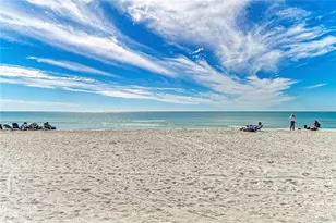 101 73rd St, Holmes Beach, FL 34217 - Photo 43
