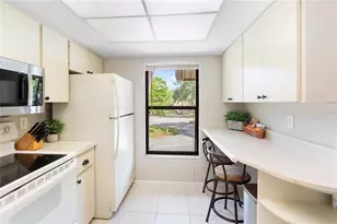 3009 Taywood Meadows, Sarasota, FL 34235 - Photo 7