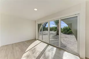 101 73rd St, Holmes Beach, FL 34217 - Photo 35