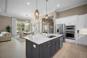 8315 Pavia Way, Bradenton, FL 34202 - Photo 17