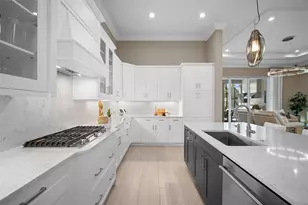 8315 Pavia Way, Bradenton, FL 34202 - Photo 19