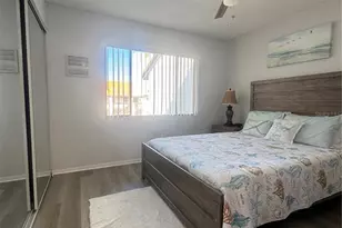 1634 Stickney Point Rd, Sarasota, FL 34231 - Photo 17