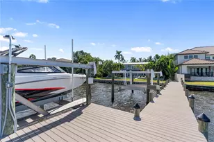 1710 Point Pleasant Ave W, Bradenton, FL 34205 - Photo 9